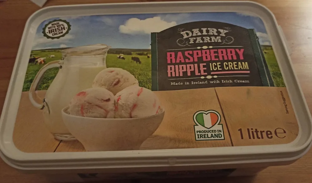 Raspberry ripple ice cream