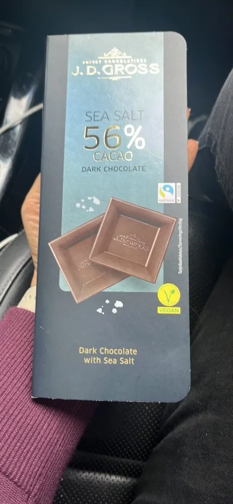 Chocolat noir à la pointe de sel