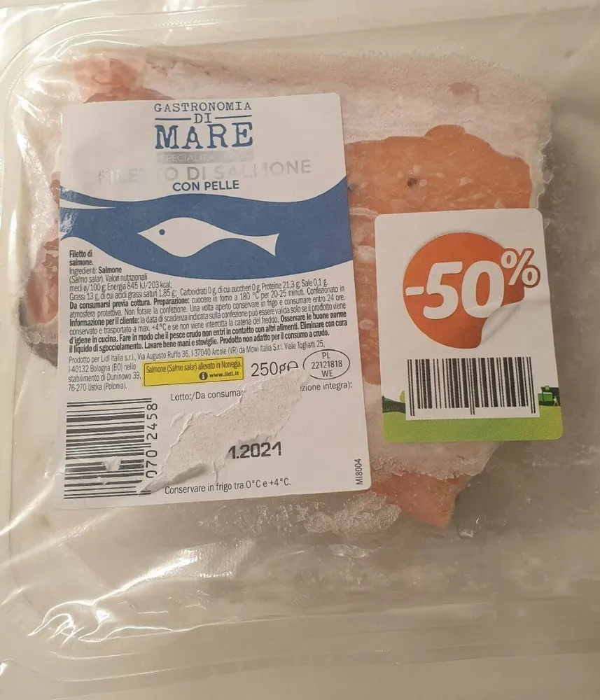 Filetto di salmone con pelle