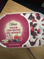 Yogur con frutos del bosque