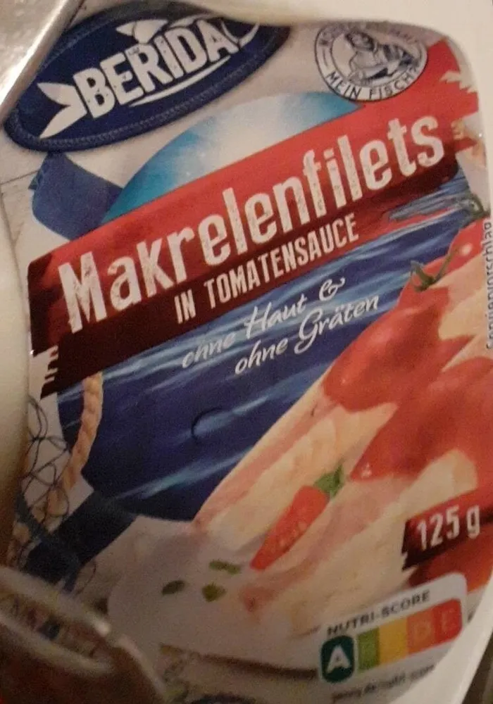 Makrelenfilet in Tomatensoße