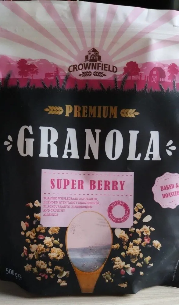 Super berry granola