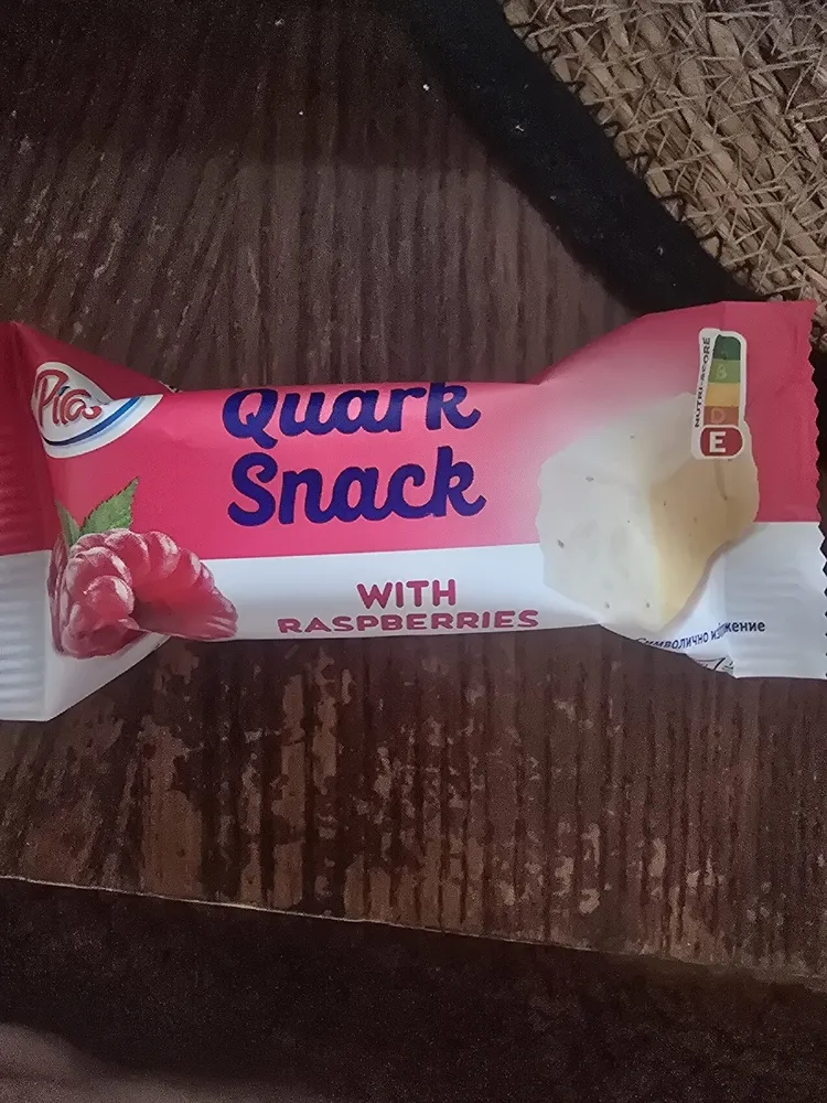 Quark Snack WITH RASPBERRIES