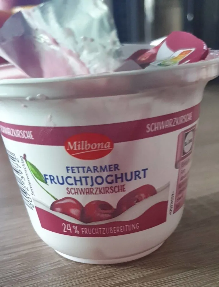 Schwarzkirsche