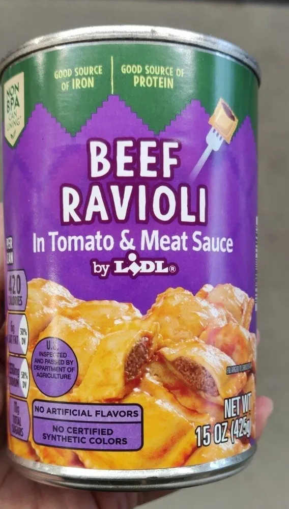 Beef Ravioli in Tomato and Meat Sauce