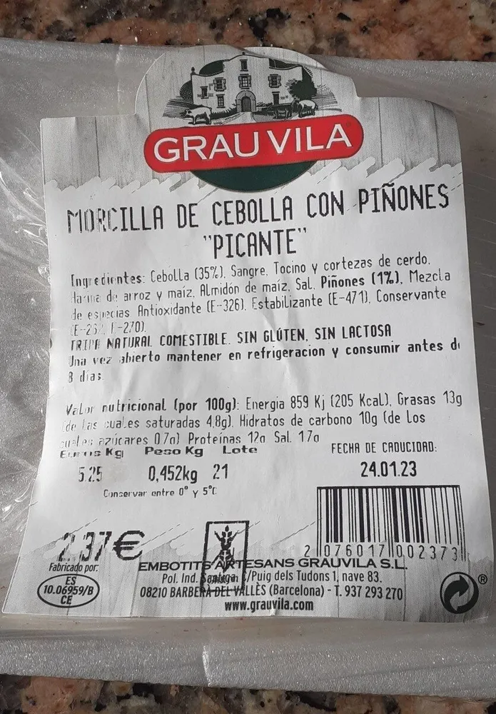 MORCILLA DE CEBOLLA CON PIÑONES