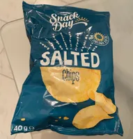 Salted chips