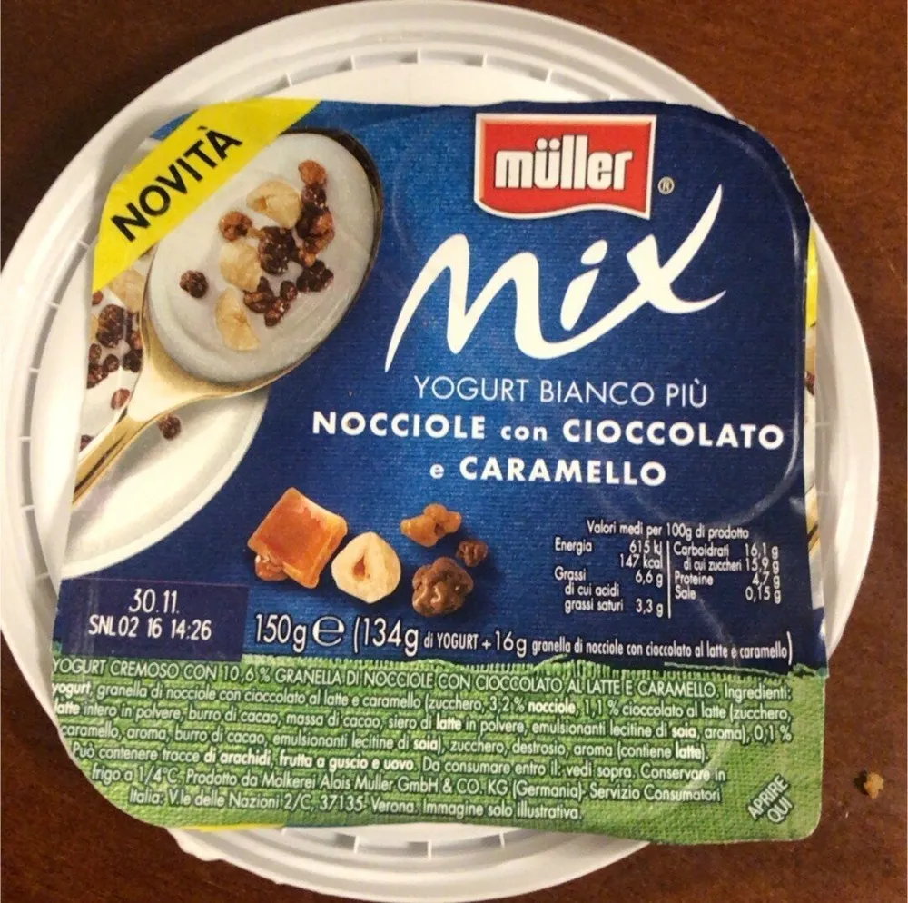 Mix tugurt buanco nocciole cioccolato e caramello
