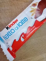 Kinder fetta al latte