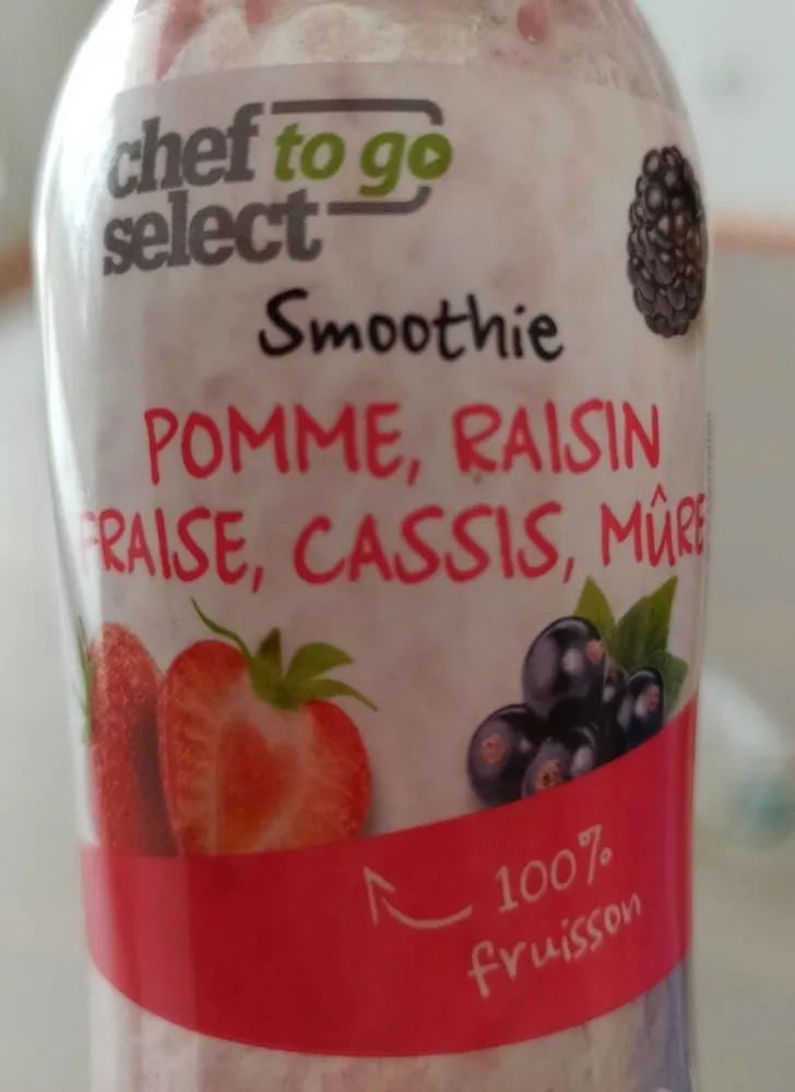 Smoothie pomme, raisin, fraise, cassis, mûre