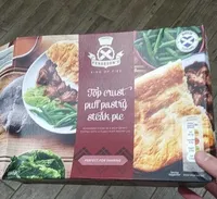 Top crust puff pasty steak pie