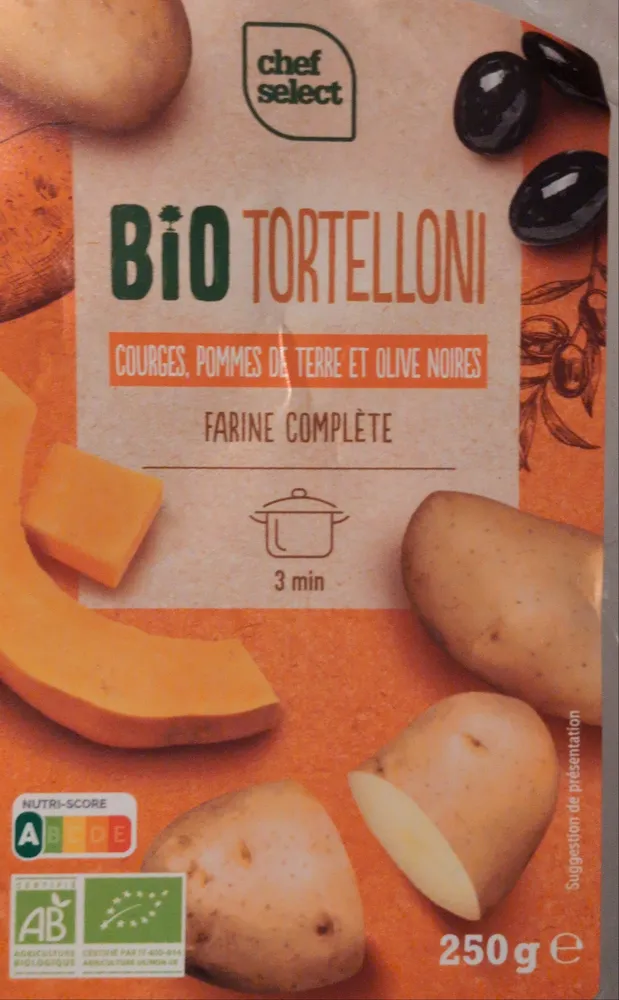 Bio tortelloni, courges, pommes de terre et olive noires