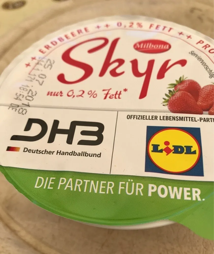 Skyr Icelandic Style Strawberry
