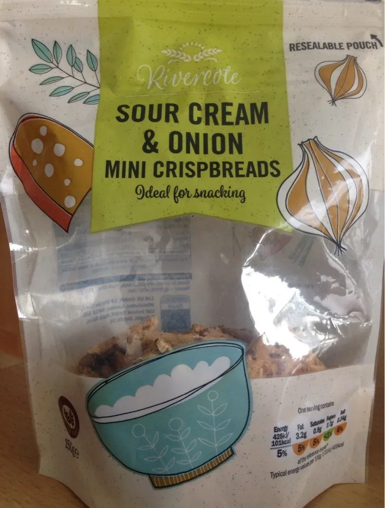 Sour cream & onion mini crispbreads