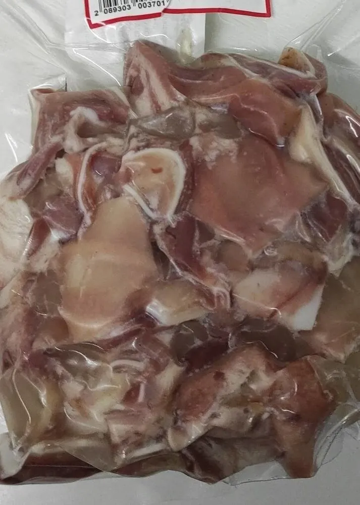 Oreja de cerdo cocida