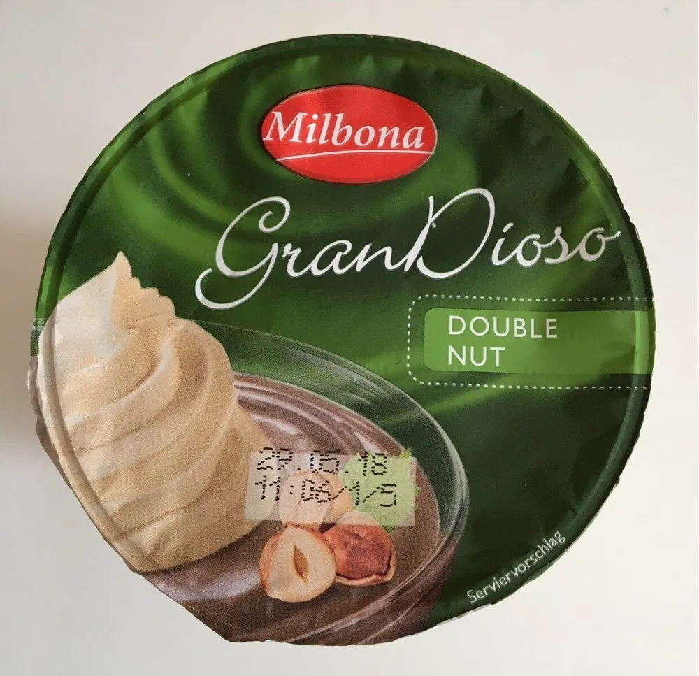 Natilla de avellana y nata