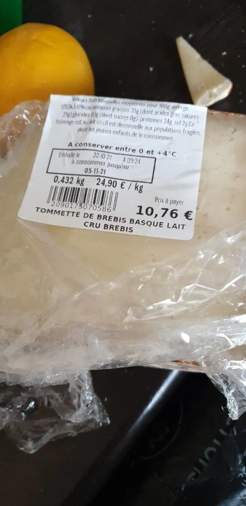 Tomette de brebis basque lait cru de brebis