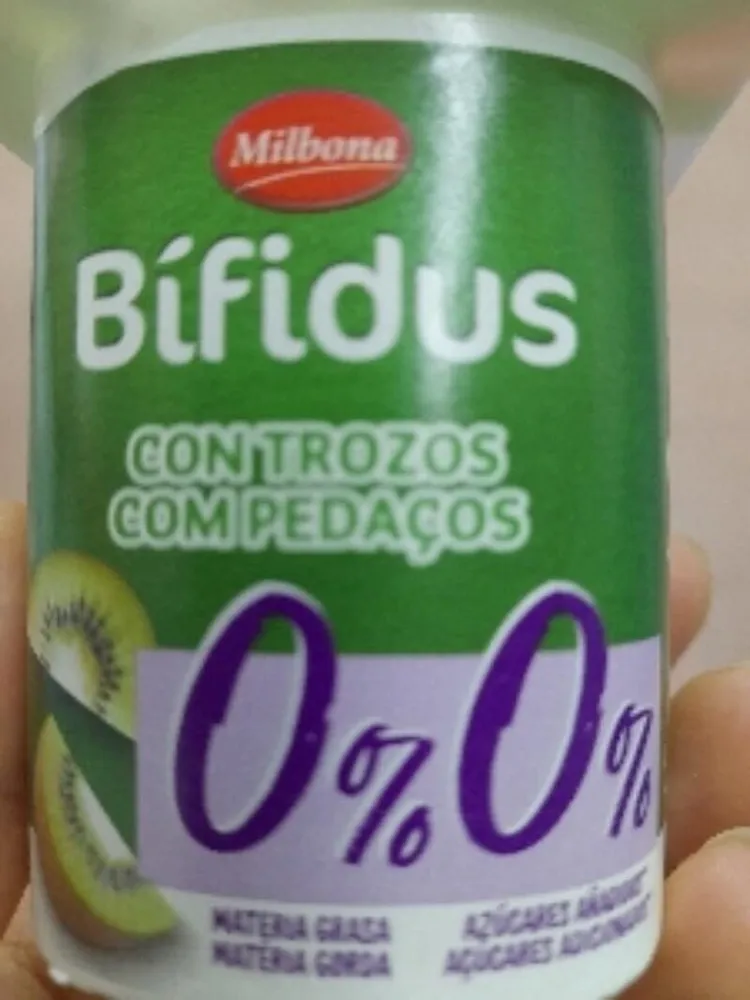 Bífidus CON TROZOS COM PEDAÇOS 0% 0%
