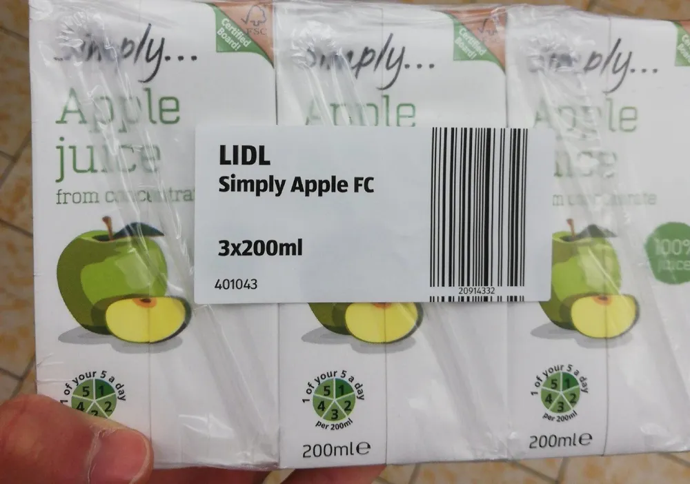 Apple juice from concentrate