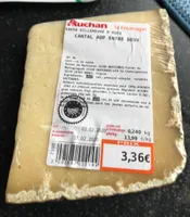Cantal AOP entre deux