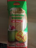 Kokosnusswasser mit mango