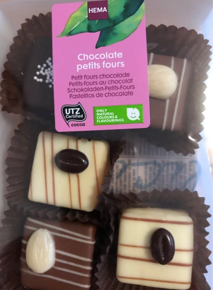 Chocolate petits fours