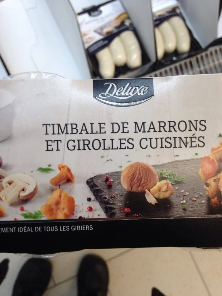 Timbale de marrins et girolles cuisinés