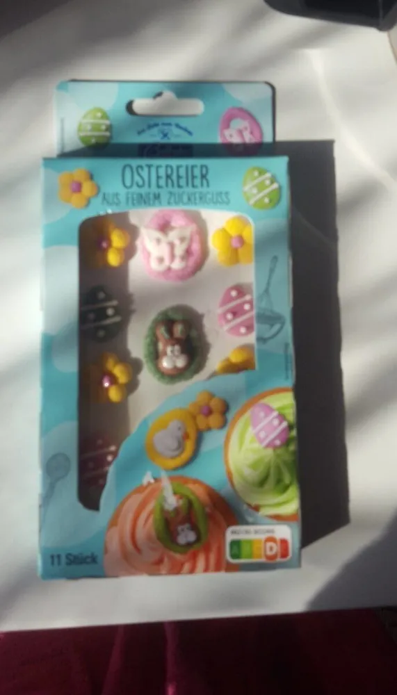 Ostereier aus feinem zuckerguss