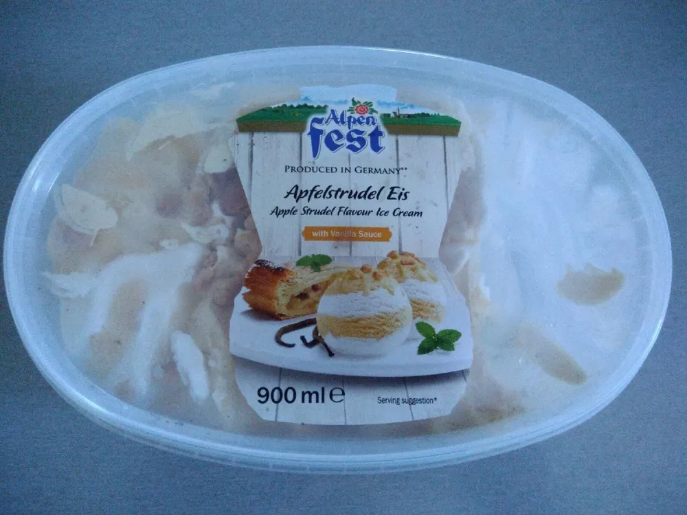 Apfelstrudel Dis (Apple Strudel Flavour Ice Cream)