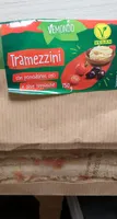 Tramezzini con pomodorini ceci e olive taggiasche