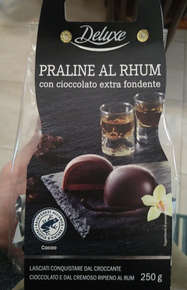 Praline al rhum con cioccolato extra fondente