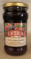 Konfitüre aus verschiedenen Beeren