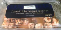 Cubetti di formaggio marinati