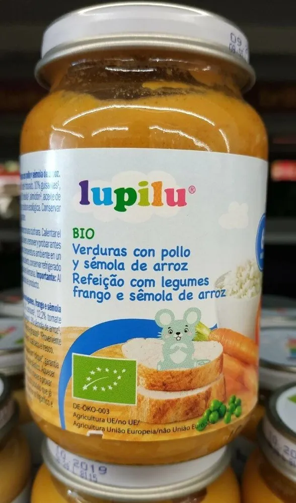 Verduras con pollo y sémola de arroz
Refeição com legumes frango e sêmola de arroz