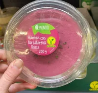 Hummus con barbabietola rossa