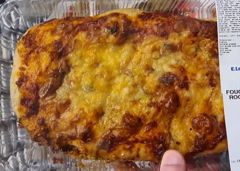 Fougasse au roquefort