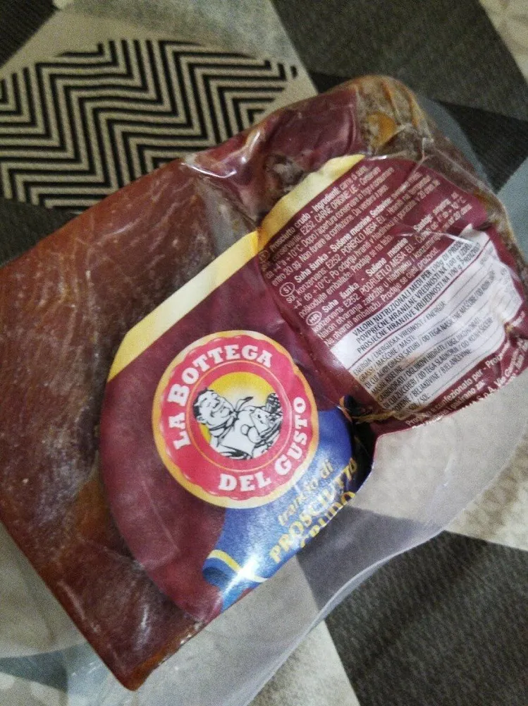 Trancio di prosciutto crudo