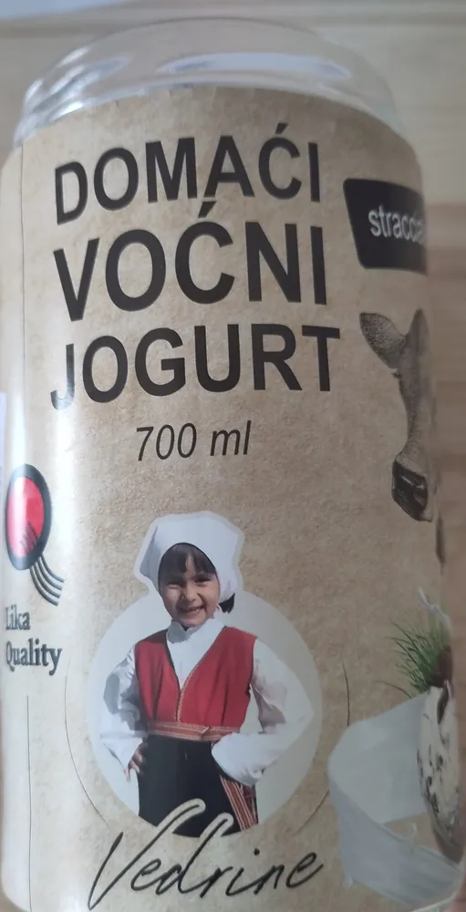 domaći voćni jogurt stracciatella