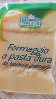 Formaggio a pasta dura da tavola e grattugia