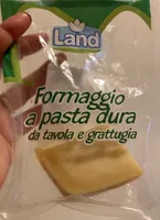 Formaggio a pasta dura da tavola e grattugia