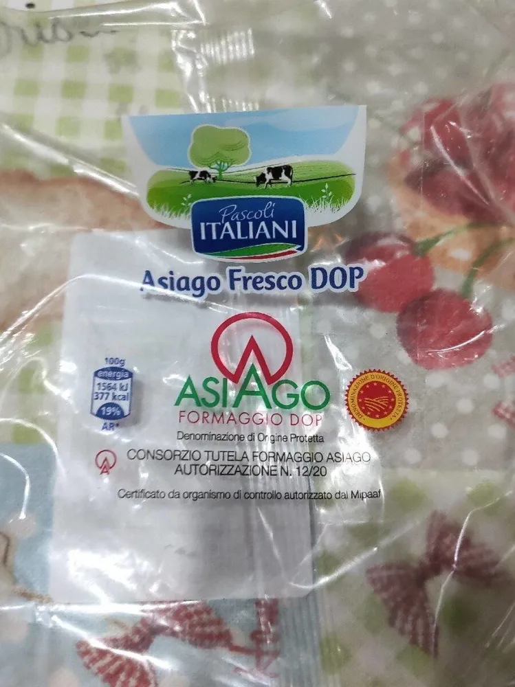 Formaggio asiago