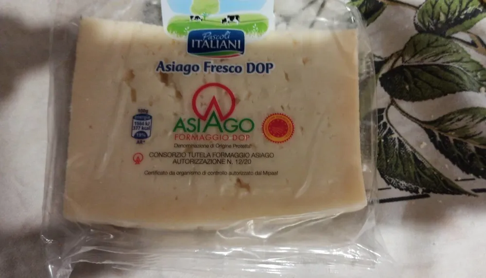 Asiago fresco dop