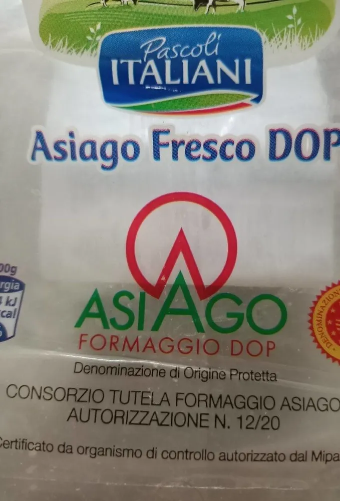 Formaggio Asiago fresco dop