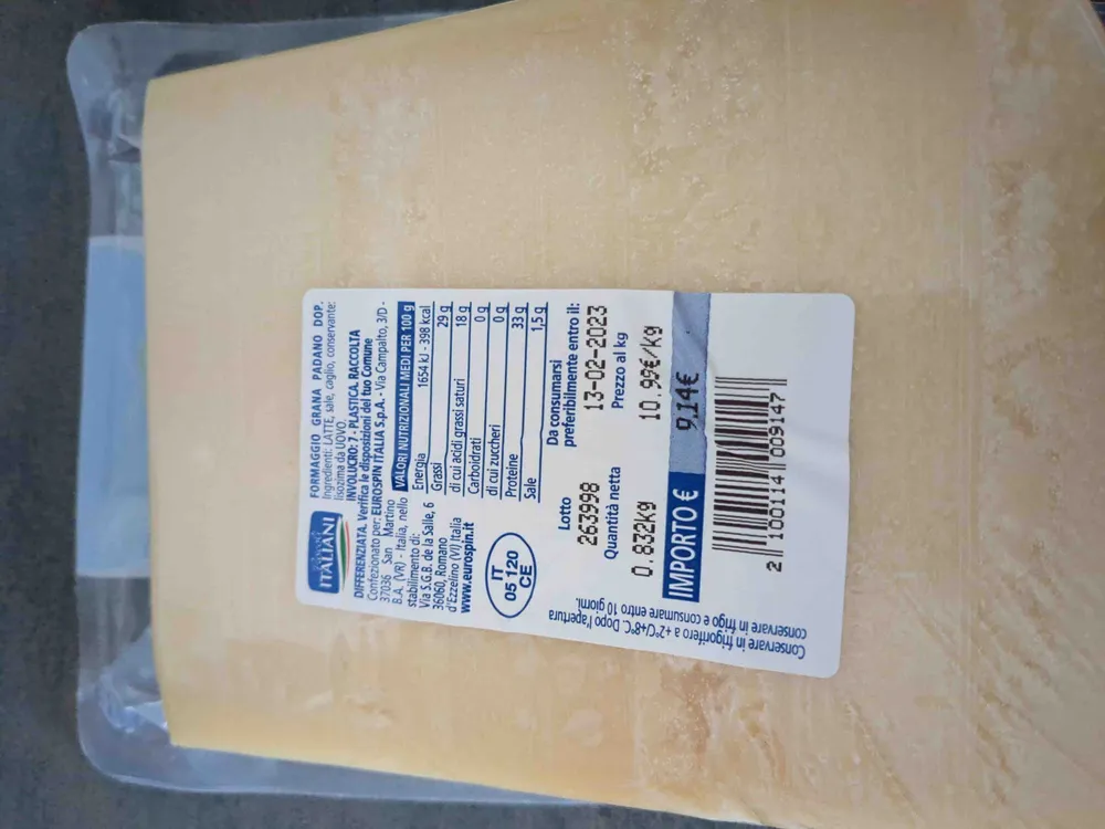 Formaggio Grana Padano DOP
