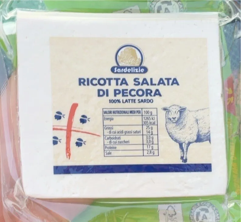 Ricotta salata di pecora