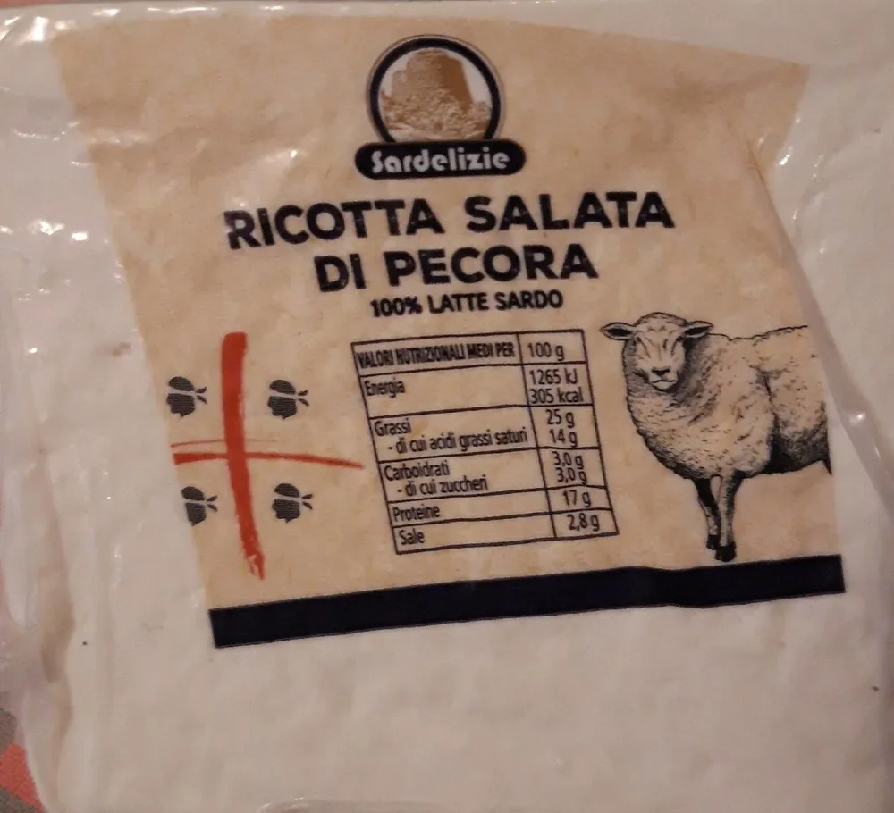 Ricotta salata di pecora
