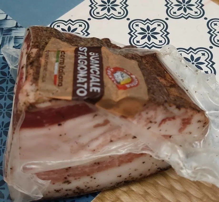 Guanciale stagionato