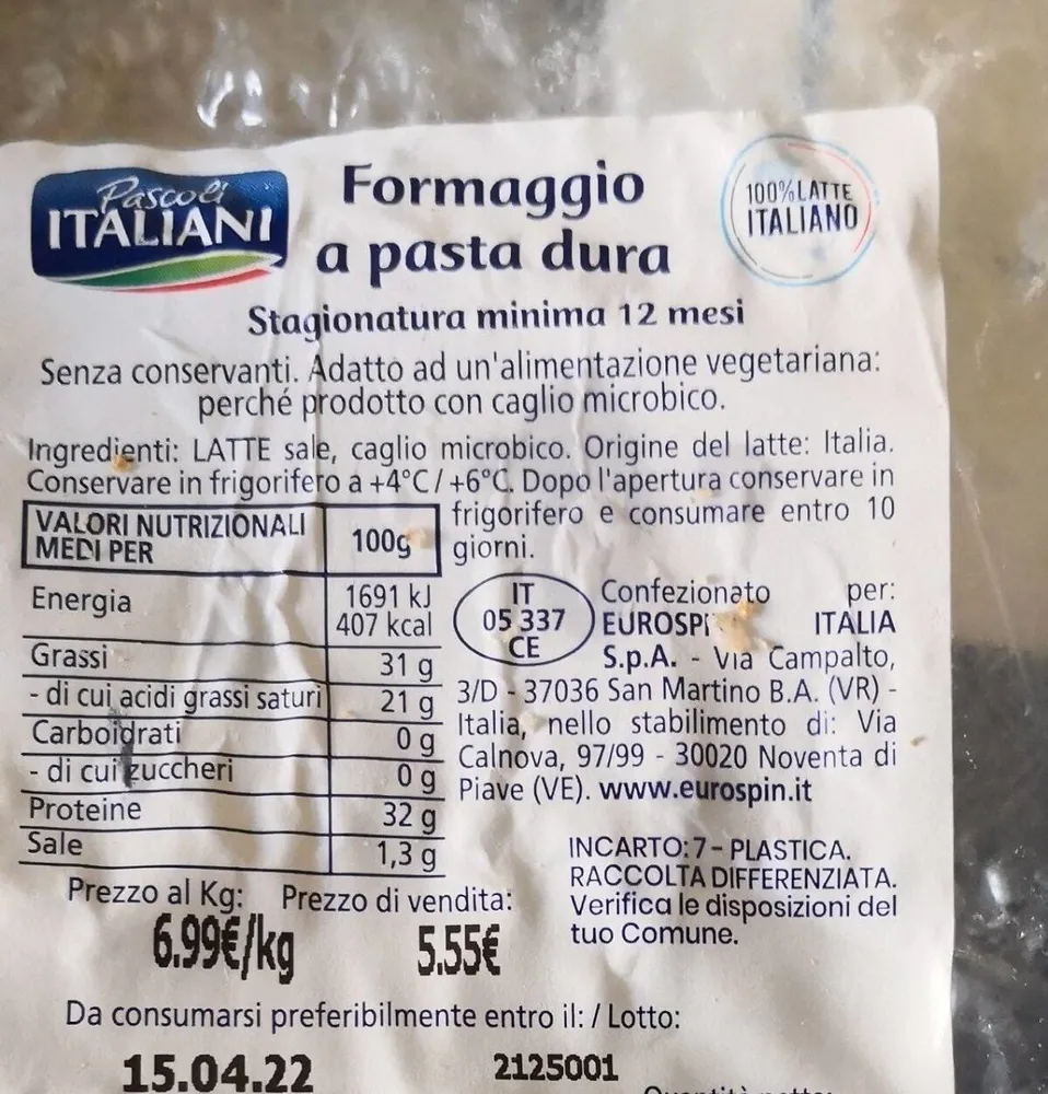 Formaggio a pasta dura