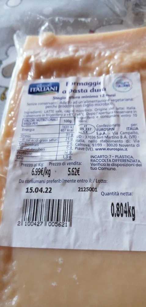 Formaggio a pasta dura
