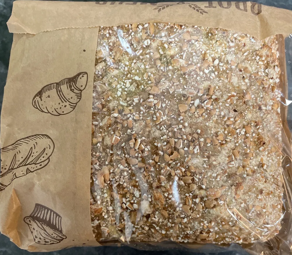 Dinkelbrot mit Sonnenblumenkerne